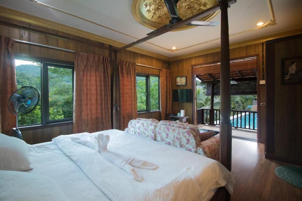 Katil De Serenity - Exclusive Jungle Retreat Seremban